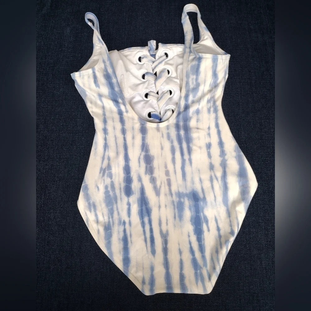 Michael Michael Kors 266916 Women's Tie-Dye Lace-Up One-Piece Swimsuit Size 8